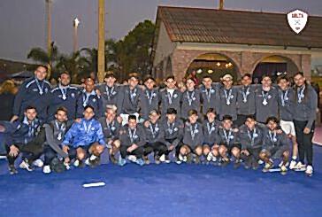 Los chicos con medalla de plata